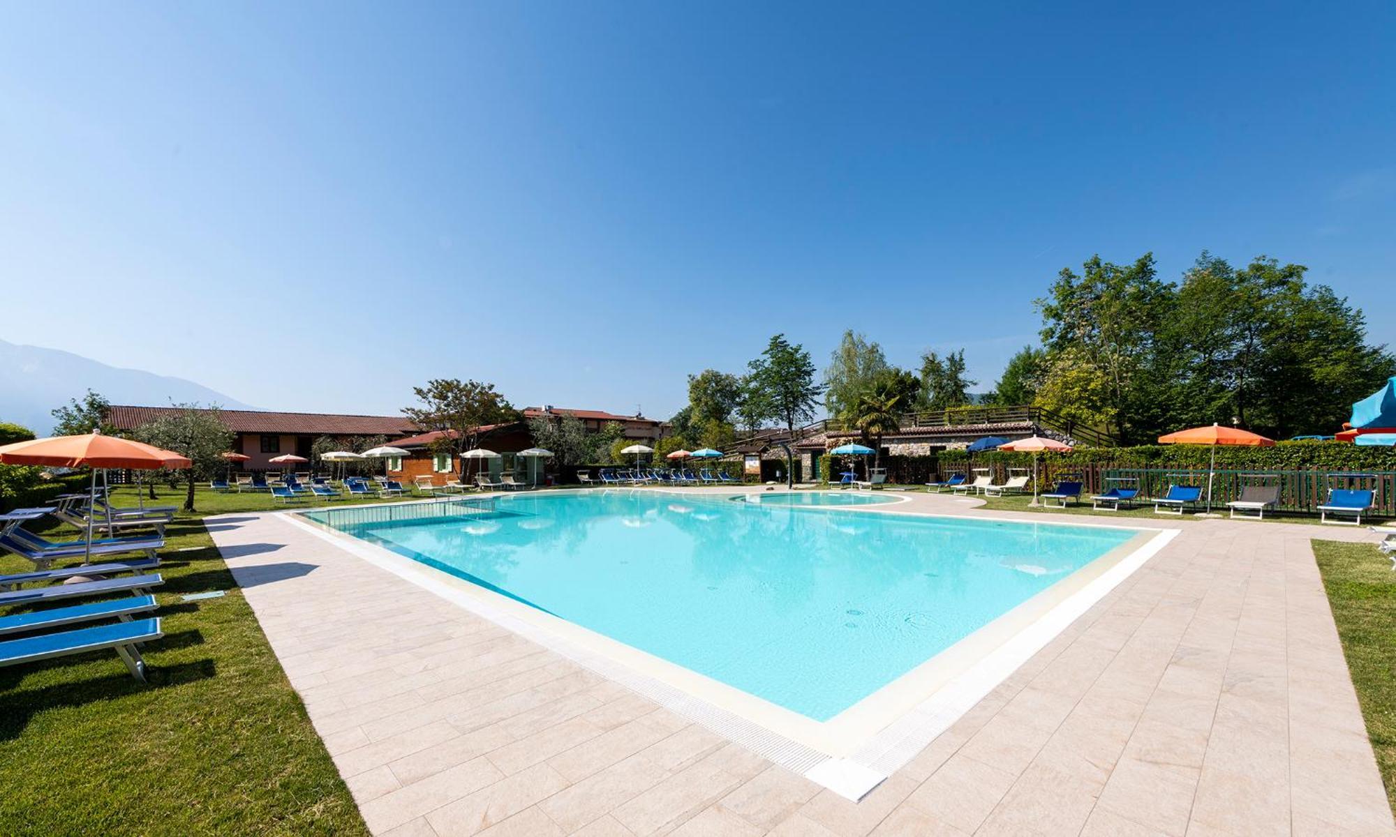 Hotel Pineta Campi Tremosine Екстериор снимка