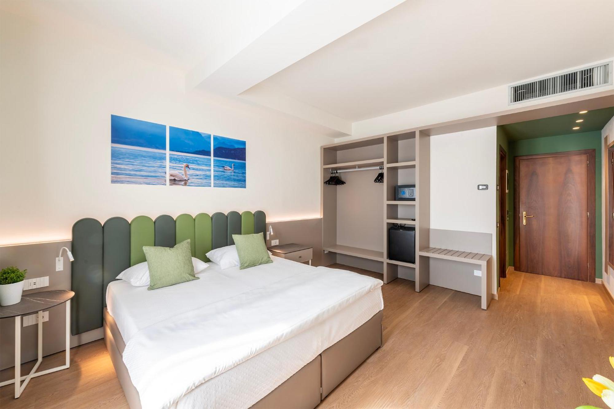 Hotel Pineta Campi Tremosine Екстериор снимка