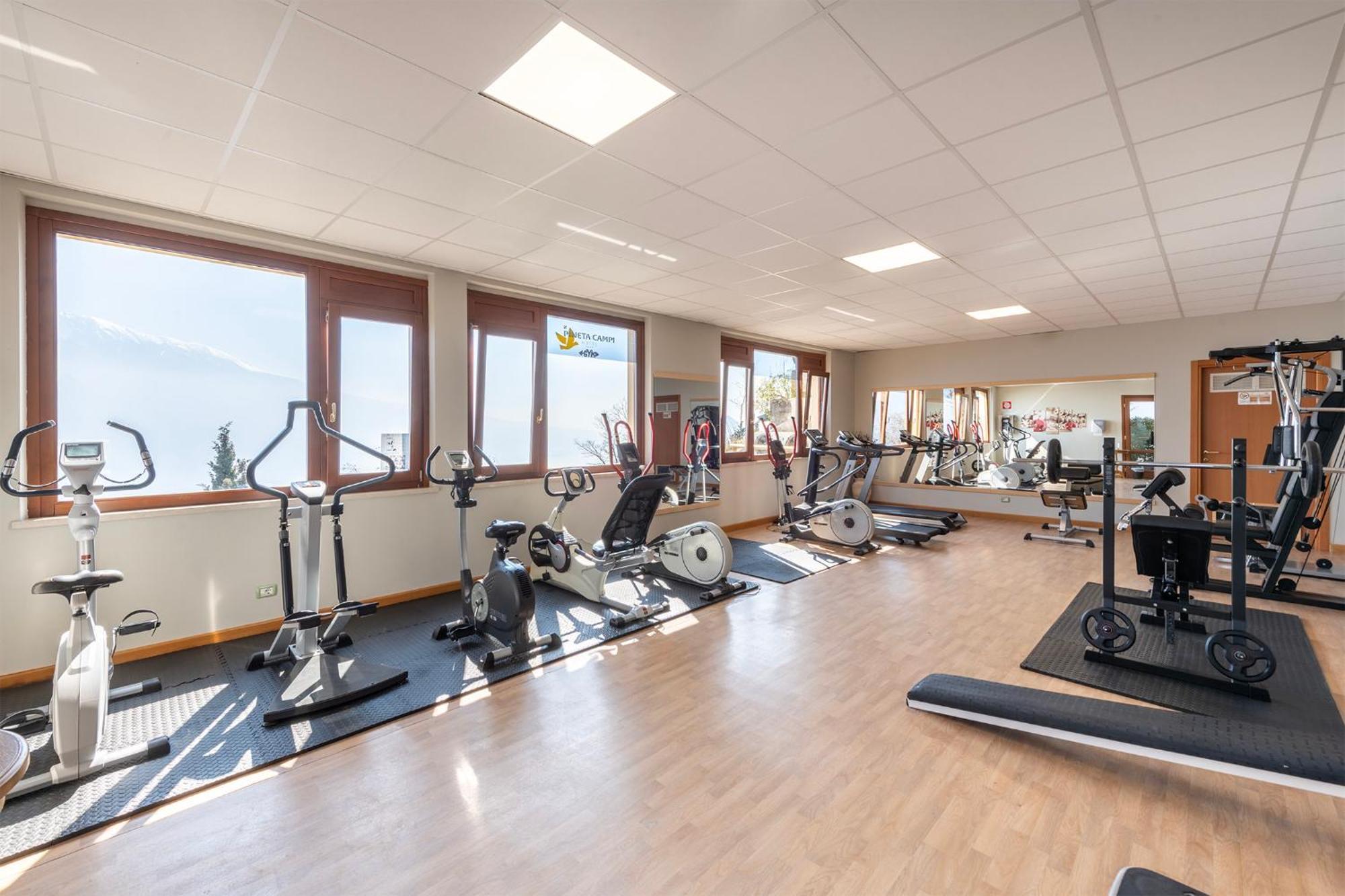 Hotel Pineta Campi Tremosine Екстериор снимка